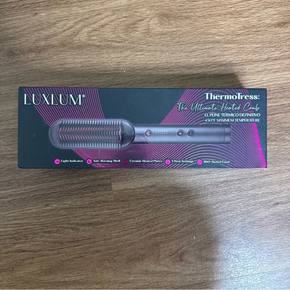 Other - Luxlum Thermofress Heated Comb